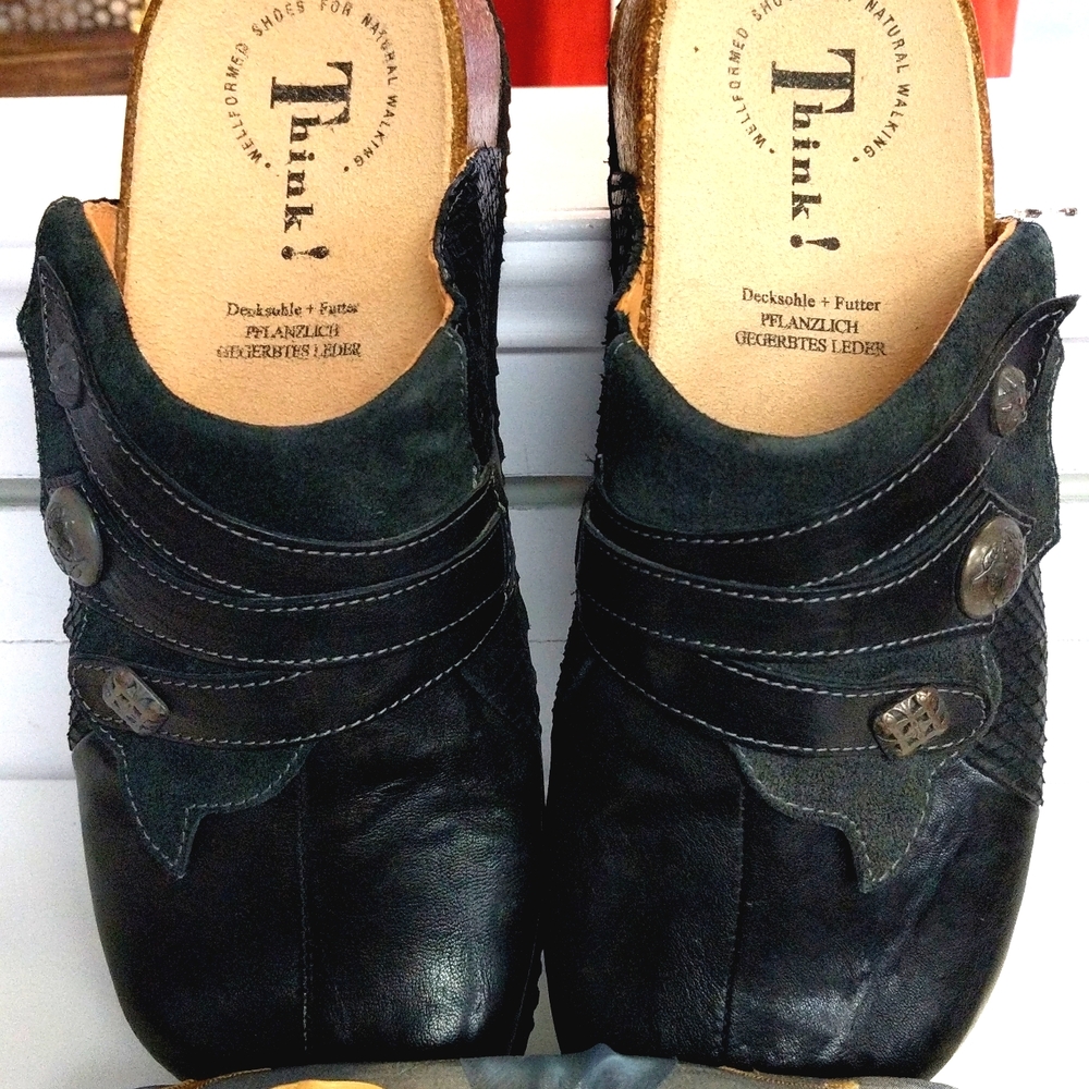 Think clogs - Picture 3 of 5